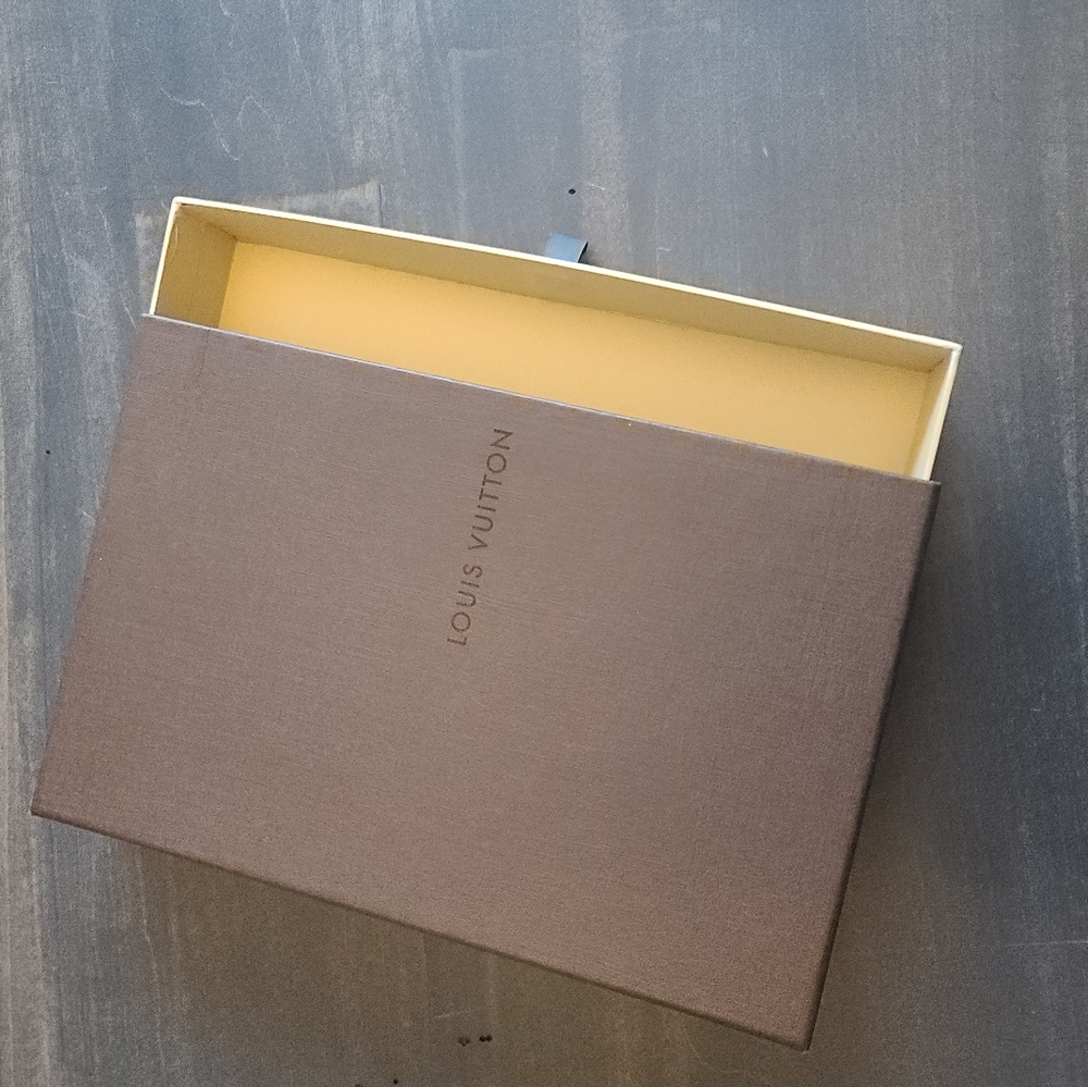 Louis Vuitton Wallet Box